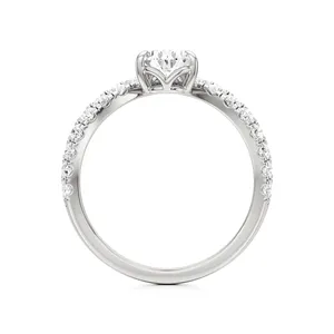 แหวนเพชรเมห์นา - แหวนหมั้นเพชรเม็ดเดี่ยวทองคำ 18K ดีไซน์หรูหรา - Product Image 4