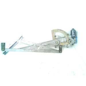 ตัวปรับกระจกไฟฟ้าด้านหน้าขวาเกีย โซเรนโต 1st Series 824603e000(02>06) - Product Image 3