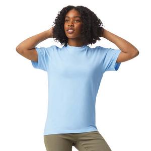 Camiseta de media manga de algodón bordado con logotipo azul de temporada de verano - Product Image 1