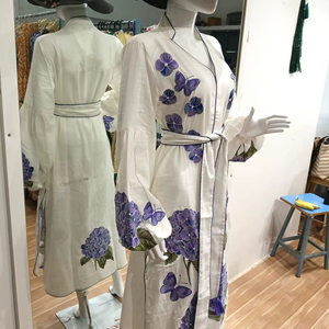 Vestido Maxi Blanco Bordado con Mangas Largas Abullonadas, Vestido Largo de Algodón con Bordado Floral para Mujer, Vestido Maxi Musulmán de Noche para Mujer - Product Image 1