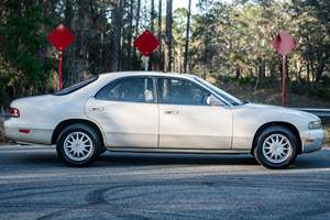 Mazda 929 de 1995 d'occasion en bon état, sans réserve, moteur V6, modèle de fin d'ère, 1 propriétaire jusqu'en 2025 - Product Image 3