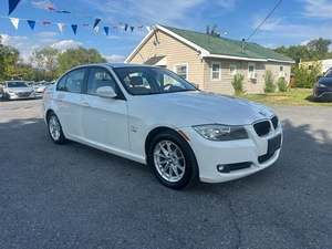 BMW Serie 3 328i xDrive Sedán AWD 2011, Listo para Enviar - Product Image 3