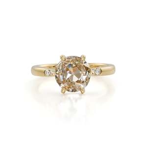 Anillo de champán de estilo europeo antiguo con diamante cultivado en laboratorio de 1.87 ct, color marrón muy claro VVS2, en oro amarillo de 14K, pieza de encanto del Viejo Mundo. - Product Image 3