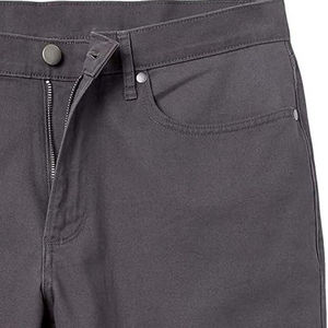 Conjunto de Chaqueta y Pantalones Cortos de Mezclilla de Color Personalizado, Estilo Urbano para Hombre, Invierno, Casual, Diseño de Cinco Bolsillos, Remaches Metálicos, Alta Calidad - Product Image 6