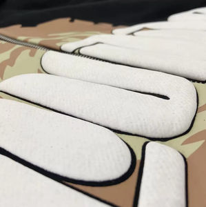 เสื้อฮู้ดผู้ชายทรงปกติ กันน้ำ ผ้าฟลีซถักน้ำหนัก 430 กรัม ดีไซน์สตรีทแวร์สุดหรู สำหรับฤดูหนาว ซับในผ้าฝ้าย 100% ด้านหน้าสีพื้น - Product Image 5