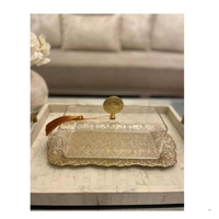 Plateau décoratif en aluminium pour le Ramadan de calligraphie arabe dorée sûr avec couvercle en verre utilisé pour l'occasion spéciale de l'Aïd d'Inde