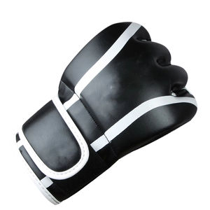 Gants MMA sur mesure Gants d'entraînement, de combat et de sparring avec logo, personnalisation de la taille et des couleurs - Product Image 1