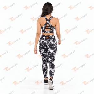 Conjuntos de Yoga Sublimados al por Mayor para Mujer, Leggings y Sujetador Deportivo con Estampado Personalizado, para Gimnasio, Fitness, Entrenamiento, Running y Atletismo - Product Image 5
