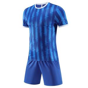 Matériau durable de haute qualité, léger et à séchage rapide, uniforme de football pour les équipes, confortable, respirant, tissu personnalisé unisexe. - Product Image 3