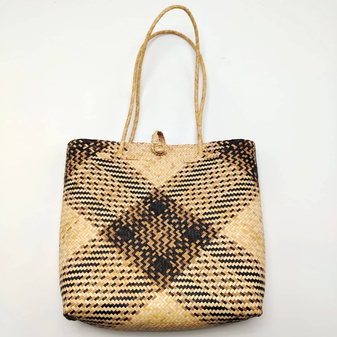 ธรรมชาติ