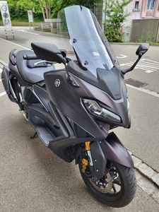 Yamaha TMAX 2025 560, scooter sport premium exclusif, offre spéciale de réduction à durée limitée!!!! SPÉCIAL!!! - Product Image 4