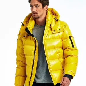 OEM 2022高品质冬季定制制造商男士轻质黄色超大蓬松羽绒服