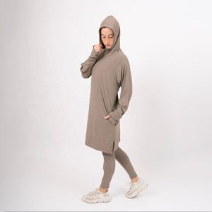 Vêtements de sport modestes pour femmes, ensemble 2 pièces, tenue de sport pour le yoga et la gym. - Product Image 3