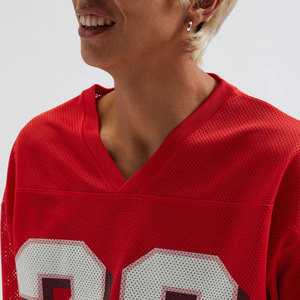 Casual Luxe Mesh <b>V</b>-<b>Neck</b> <b>Oversized</b> Tee Effortlessly Stylish <b>V</b>-<b>Neck</b> Mesh <b>Shirt</b> Trendsetting Boxy Mesh <b>V</b>-<b>Neck</b> <b>T</b> <b>Shirt</b> For Men - Product Image 6