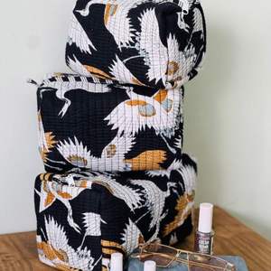 Meilleure qualité indien Floral fait à la main bloc imprimé coton réutilisable matelassé cosmétique voyage Voile pochette en gros trousse de toilette - Product Image 5