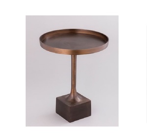 Table basse en métal noir de forme ronde de luxe faite à la main meubles design de luxe table basse en aluminium et métal faite à la main - Product Image 4