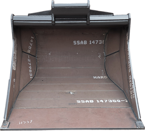 Cucharón de Nivelación Lateral Angulado QS60 con Montaje de Bajo Enlace Patentado y Cuerpo de Acero de Alta Resistencia al Desgaste - Product Image 1