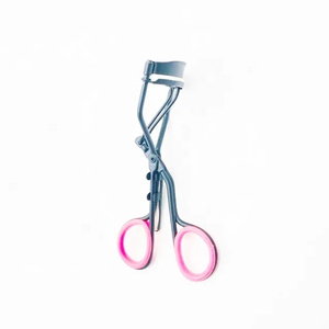 Recourbe-cils de Précision en Acier Inoxydable avec Conception Ergonomique pour une Prise Confortable, Système de Recourbement Jetable et Durable, Personnalisable - Product Image 3