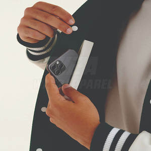 Venta caliente en la chaqueta Chaqueta de letras hecha a medida Chaqueta de invierno de los hombres del logotipo personalizado - Product Image 6