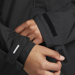 Wholesale Women's Black Nylon <b>Running</b> <b>Jacket</b> Custom Waterproof and Windproof Anorak OEM Service for <b>Winter</b> Season - Product Image 3