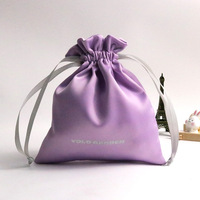 Vente en gros de sacs en satin avec logo personnalisé, pochette à cordon en tissu de soie épais pour extension de cheveux