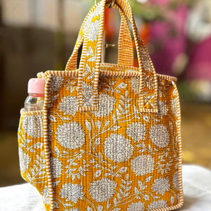 Quilted Floral <b>Tote</b> <b>Bag</b> for Women Cotton Patchwork Purse with Zippered Pocket Lightweight College <b>School</b> <b>Bag</b> Best Price Always - Product Image 1