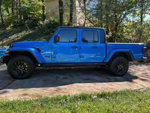 JEEP GLADIATOR SPORT 4X4 2023 USADO, Volante a la Izquierda/Derecha - Product Image 4