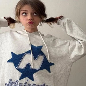 Sudadera con Capucha Unisex Extra Grande, 100% Algodón Felpa, para Otoño, con Estampado Digital, Parches Bordados y Técnica de Apliques - Product Image 3