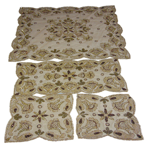 Nappe en tissu organza carré brodé de fleurs personnalisé et fait à la main et chemin de table ensemble élégant table à manger jetable - Product Image 2