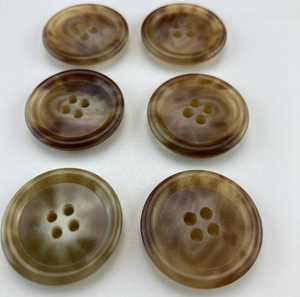 กระดุมขนาดเล็กทำจากเขาแบบแมท4รูใช้ทำแบรนด์จากผู้ผลิตจีน - Product Image 2