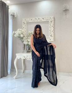 ผ้าส่าหรีออกแบบสวยกับงานเลื่อม, งานแต่งงานสวมใส่ส่าหรี, ออกแบบงานปาร์ตี้ส่าหรี - Product Image 3