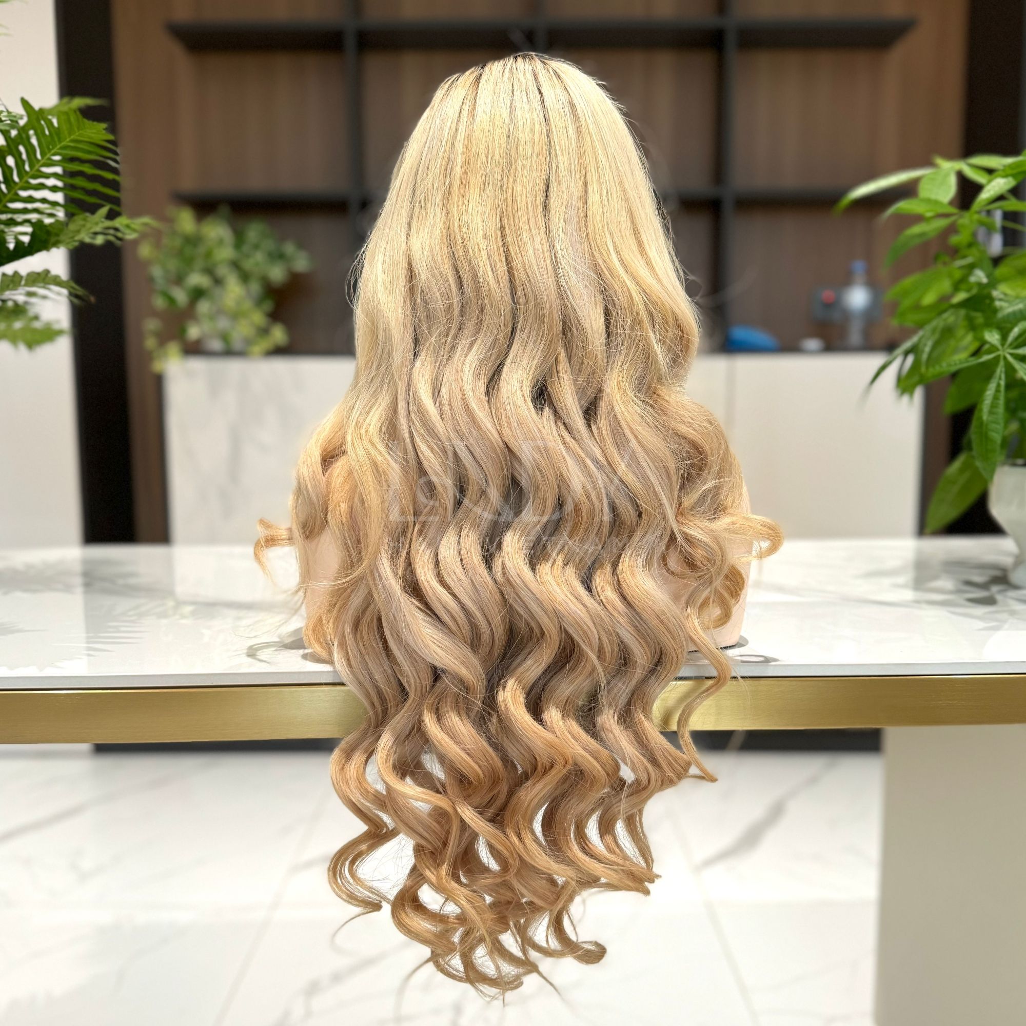 สีบลอนด์