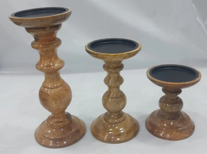 Bougeoir en bois rustique pour décor de Noël Bougeoir pilier en bois fabriqué à la main - Product Image 5