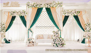 Espléndido tema dorado, decoración de escenario de boda india tradicional para ceremonia de boda del sur de India, configuración de fiesta - Product Image 5