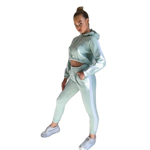 Wholesale ODM Manufacturer <b>Women</b> 100% Cotton Tracksuit Contrast Panel Crop Hoodie & Pants Lightweight Leisurewear <b>Set</b> - Product Image 4