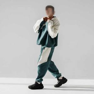 Sudadera Holgada con Capucha para Parejas, con Estampado y Bordado, para Hombre y Mujer, con Bolsillo de Forro Polar, Mezcla de Algodón Ecológico - Product Image 3