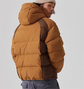 Veste matelassée à capuche classique en gros Manteau d'hiver Veste matelassée d'hiver de haute qualité pour les sports de plein air Design OEM - Product Image 5