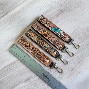 พวงกุญแจรถหนังแท้สวยสง่าพวงกุญแจแฟชั่นดีไซน์เป็นเครื่องมือทำในอินเดีย - Product Image 6