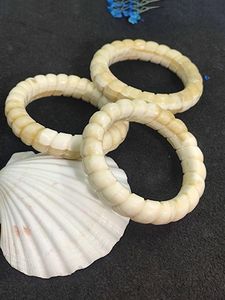 Brazalete de Hueso Natural Hecho a Mano, Joyería Étnica Ecológica, Brazaletes de Hueso Tribal Pulido para Mujeres y Hombres - Product Image 4