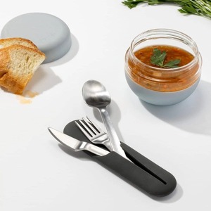 Mini ensemble de couverts de voyage avec boîte noire contenant un couteau à fourchette en acier inoxydable pour les pique-niques, le bureau et les vacances - Product Image 6