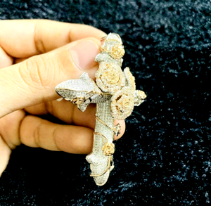 Pendentif pour homme en or jaune 14 carats 925 avec croix en diamant Moissanite VVS et breloques de fête élégantes - Product Image 6