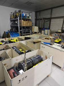 Sistema de video con cabezal giratorio para inspección de pozos profundos, cámara subacuática para conteo de perforaciones y registro de profundidad. - Product Image 6