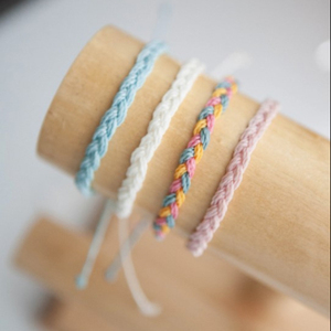สร้อยข้อมือถัก - Product Image 1