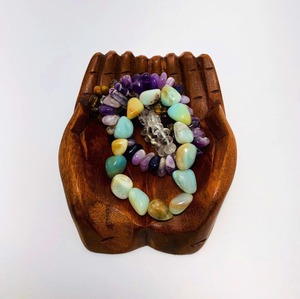 Cuenco de Madera Tallada en Forma de Mano en Oración para Altar, Regalos Espirituales y Rituales de Oración Disponibles al Mejor Precio - Product Image 6