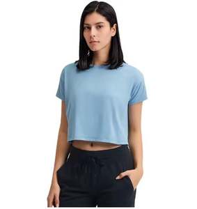 Camisetas de algodón liso de alta calidad OEM camiseta recortada cuadrada con logotipo personalizado camiseta de mujer de gran tamaño - Product Image 1