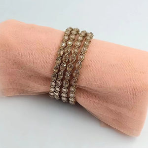 Bracelets en laiton indiens à la mode et traditionnels bracelets de mariage pour femmes et filles - Product Image 1