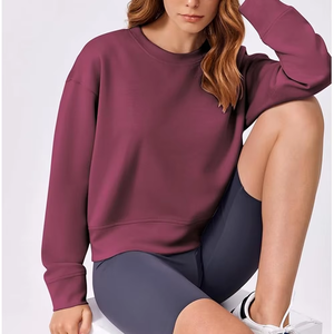 Sudadera de mujer de moda Diseño simple Cozy Fleece Top con impresión de logotipo personalizado - Product Image 1