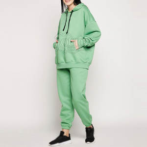 Survêtements d'hiver à capuche légers et respirants pour femmes en polyester/coton Vente à chaud - Product Image 2