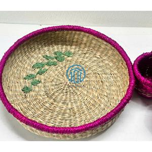 ถาดหญ้าทะเลทอมือพร้อมตะกร้าของขวัญขนาดเล็กสำหรับตกแต่งบ้านหรือบรรจุภัณฑ์เทศกาลรอมฎอนวันหยุดผลิตในเวียดนาม - Product Image 2