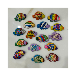 ขายด่วนราคาขายส่งตกแต่งปลาไม้ธรรมชาติและทาสี: ทําด้วยมือที่ยอดเยี่ยม - Product Image 1